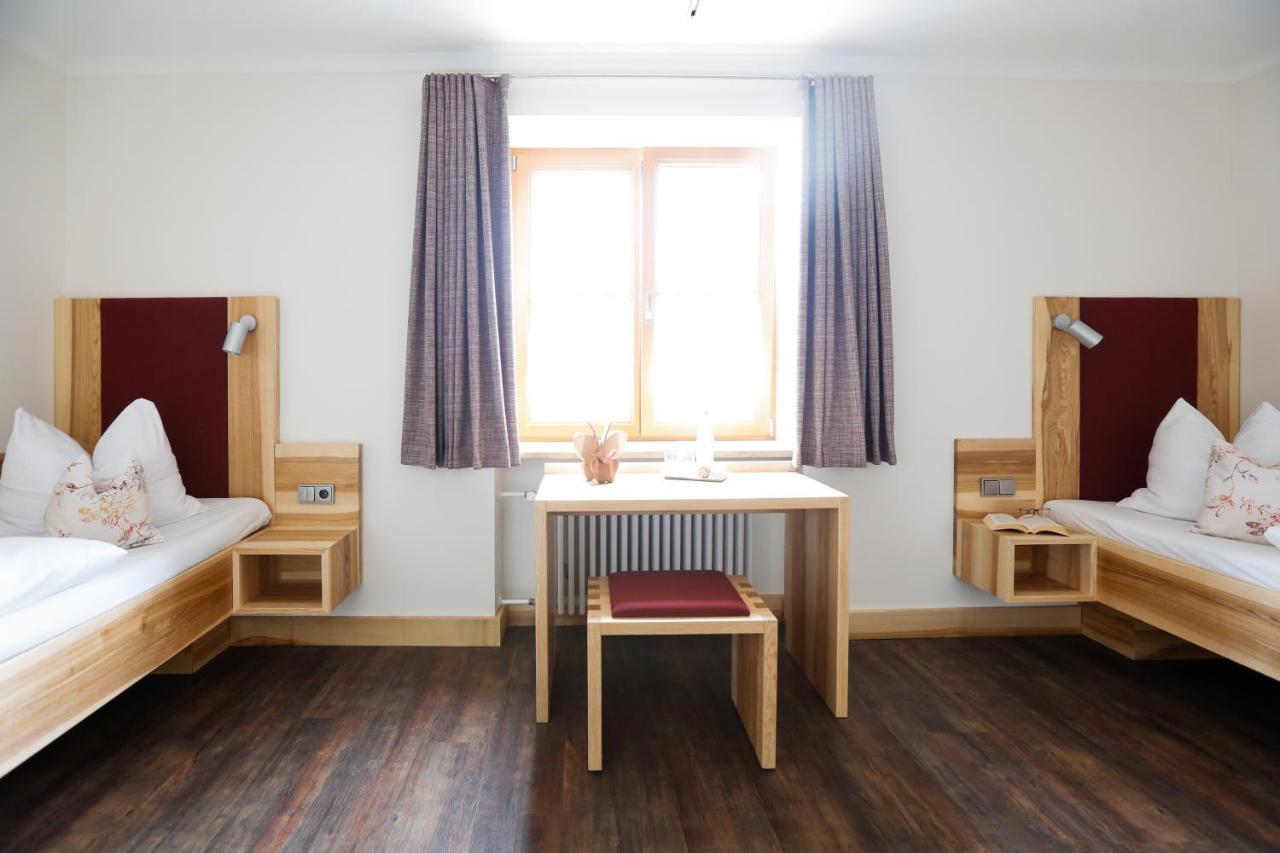 Landgasthof Geser Sarching Ngoại thất bức ảnh