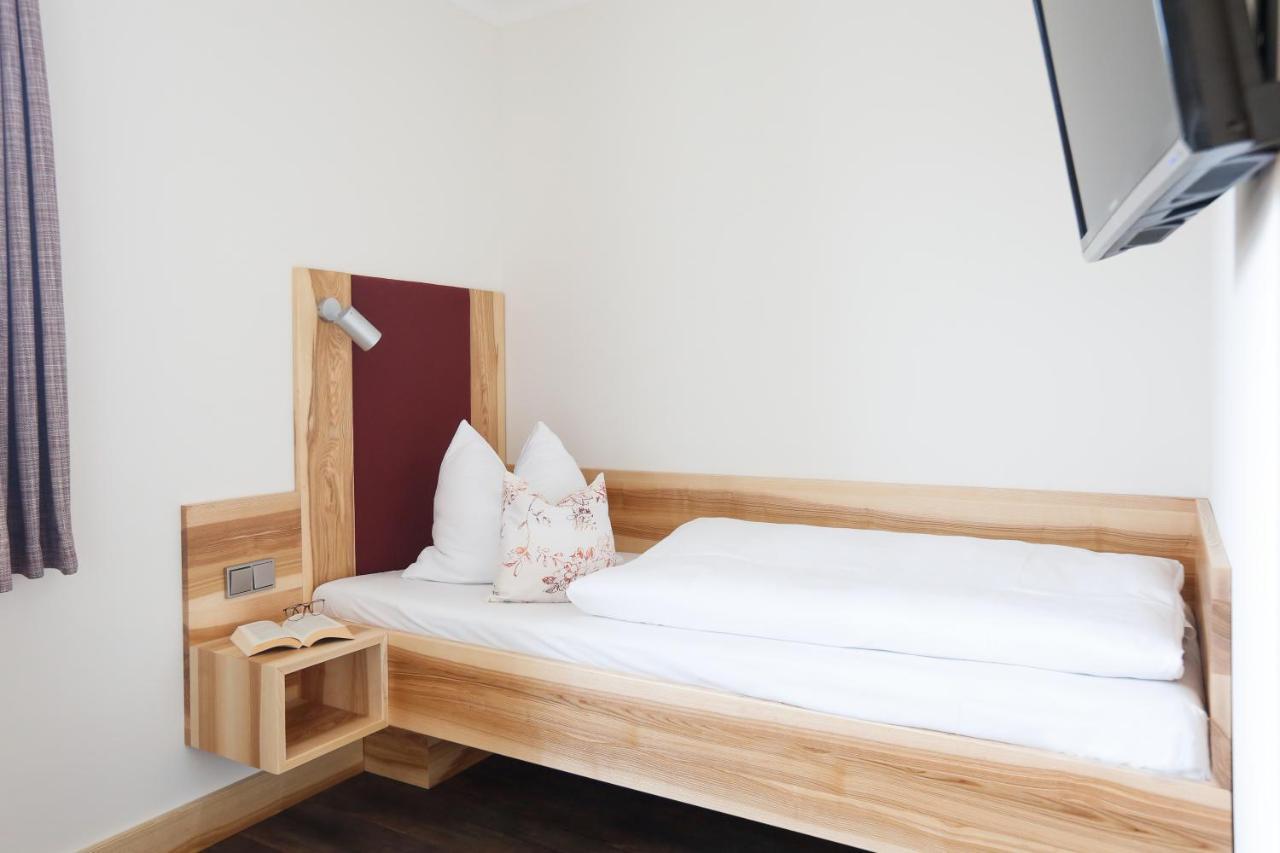 Landgasthof Geser Sarching Ngoại thất bức ảnh